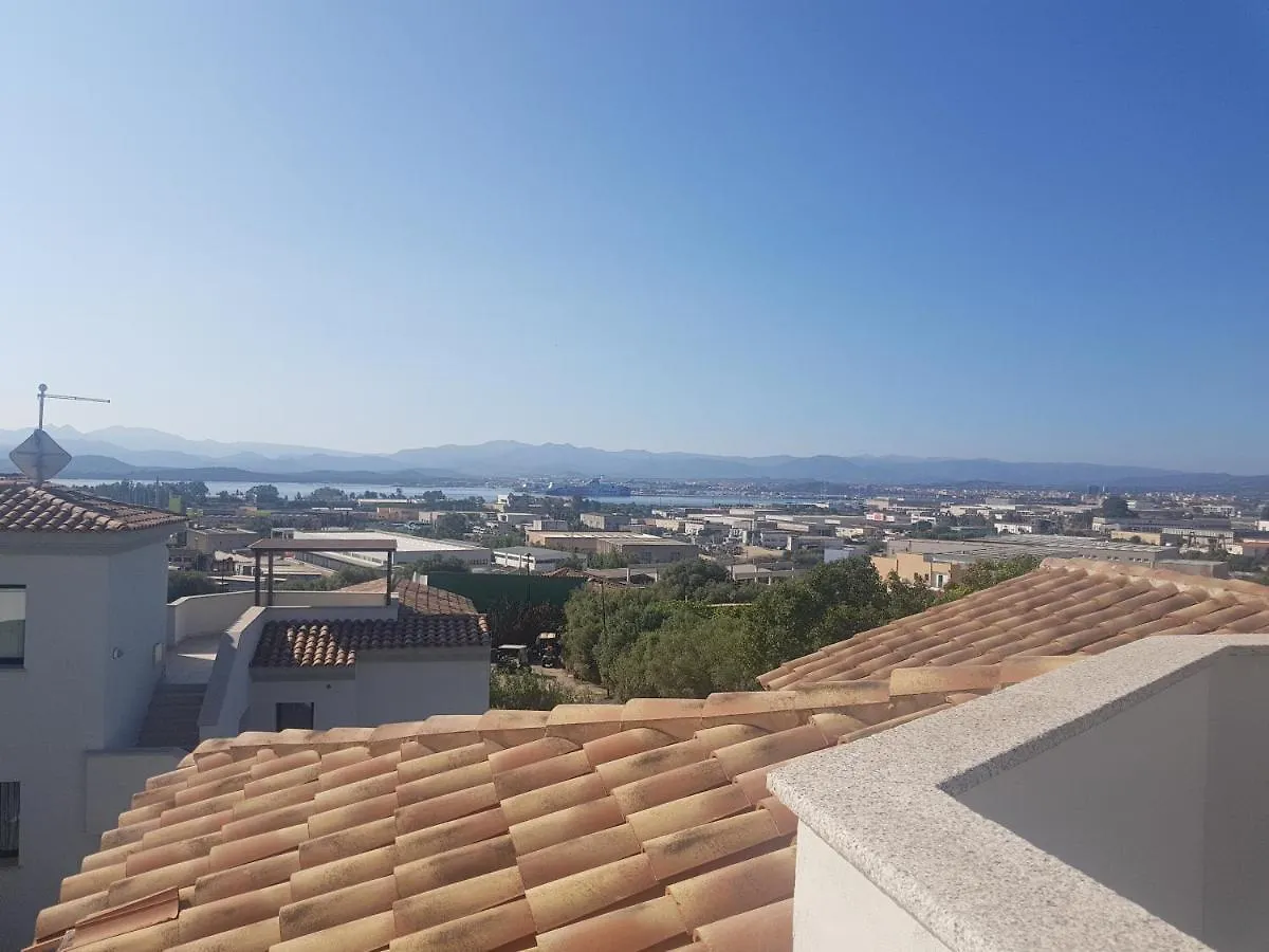 **** Aparthotel Geovillage Green Residence Olbia Italia