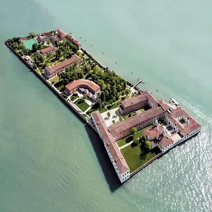 Isola Di San Servolo - Centro Hotel Benátky