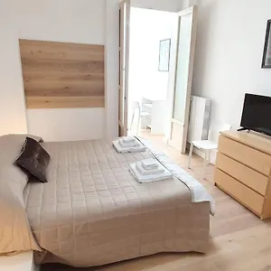 apulian-central-apartment-bari-centro.barihotels.org/