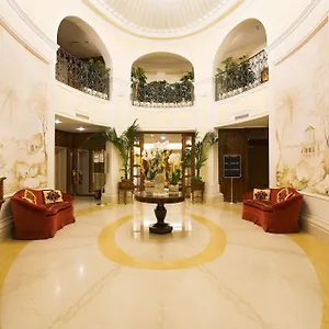 Palazzo Alabardieri 4* Nápoles