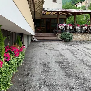 ** Hotel Ristorante - Da Gek Italia